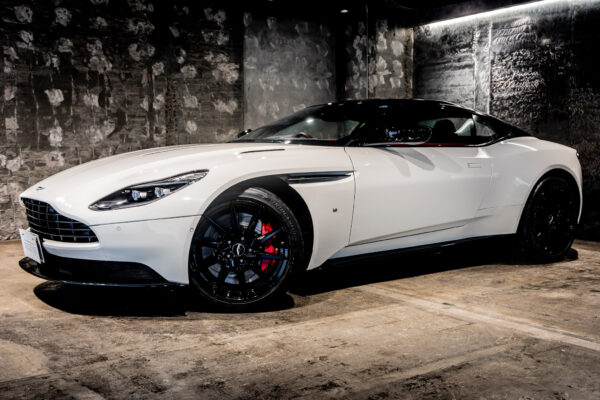 DB11 5.2