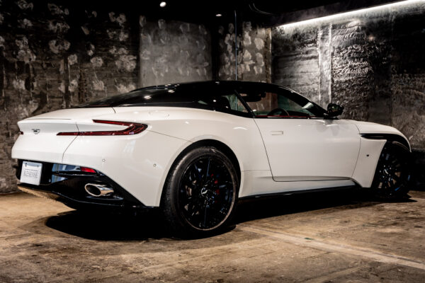 DB11 5.2