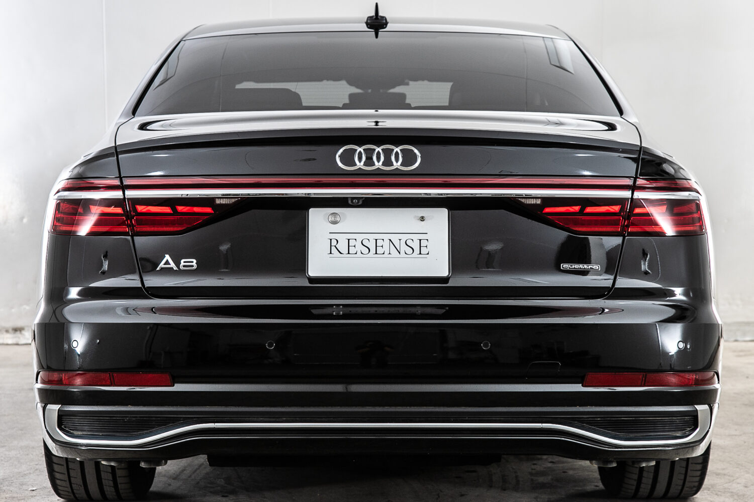 A8 55TFSI クワトロ 4WD