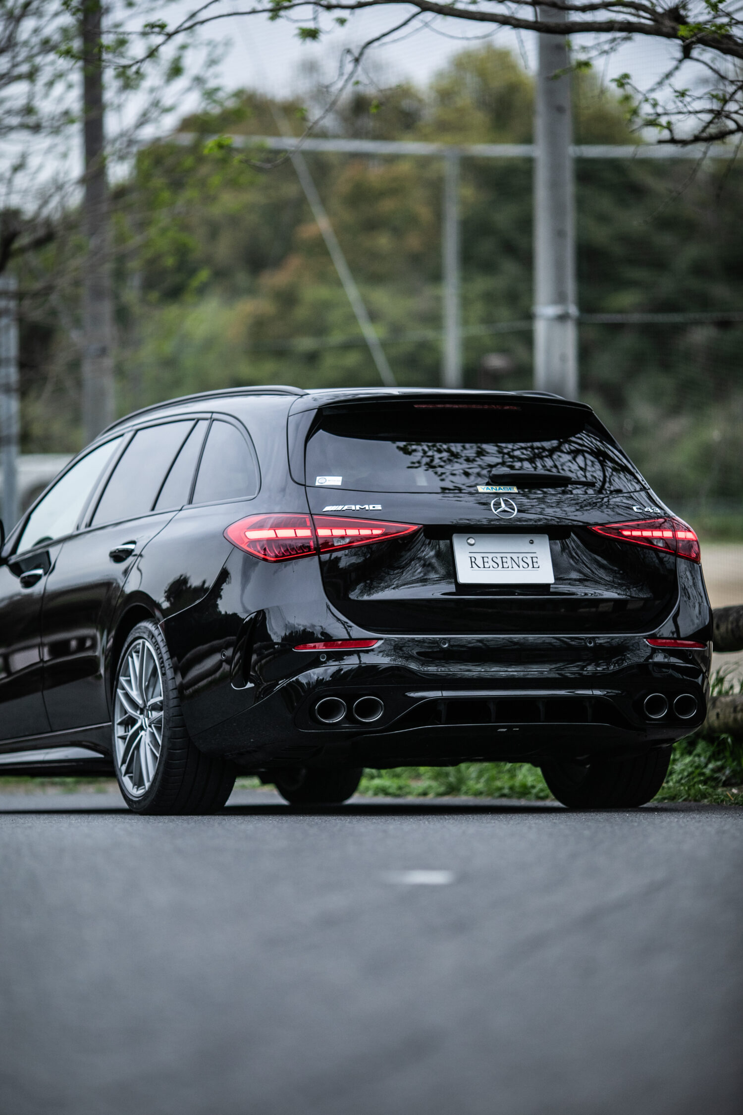 メルセデスAMG C43 4マティック・ステーションワゴン（4WD/9AT）誰しもが「ドラマ」を追い求めるわけではない