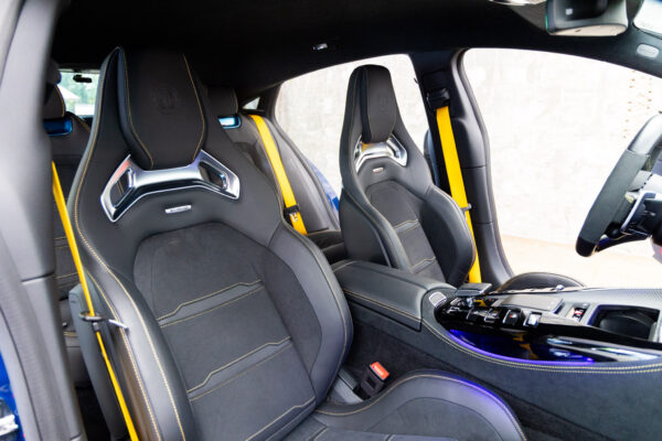 GT4ドアクーペ 63S Eパフォーマンス 4WD MP202201