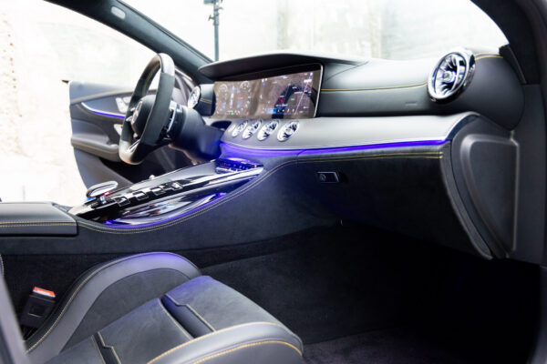 GT4ドアクーペ 63S Eパフォーマンス 4WD MP202201