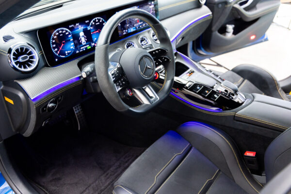 GT4ドアクーペ 63S Eパフォーマンス 4WD MP202201