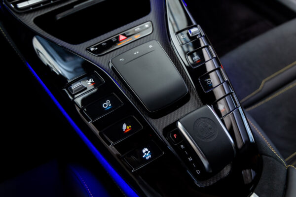 GT4ドアクーペ 63S Eパフォーマンス 4WD MP202201