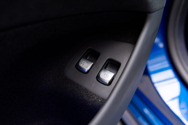 GT4ドアクーペ 63S Eパフォーマンス 4WD MP202201