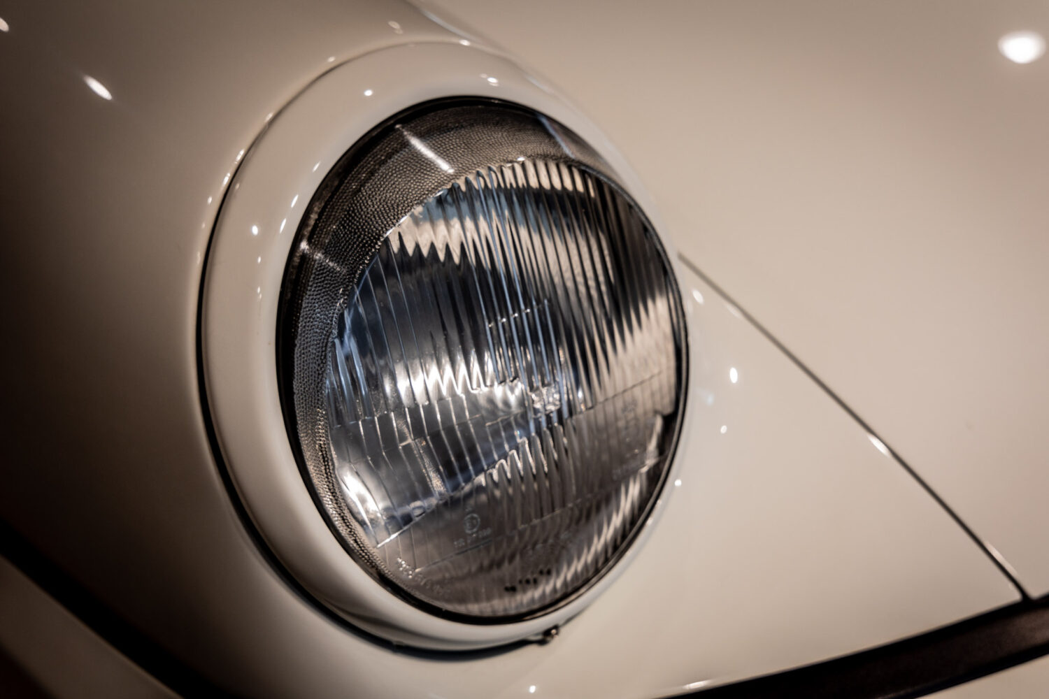 911カレラ4 4WD