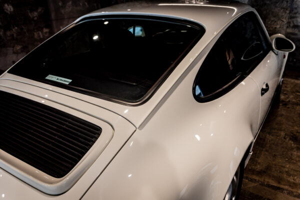 911カレラ4 4WD