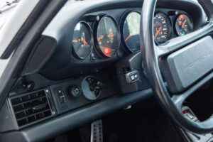911カレラ4 4WD