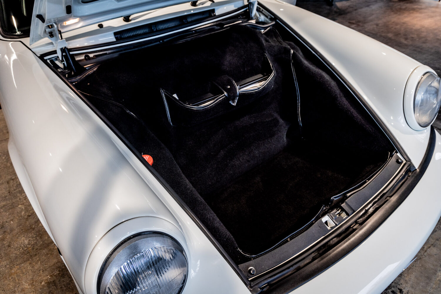 911カレラ4 4WD