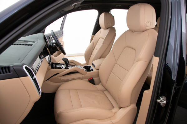 カイエン ティプトロニックS 4WD