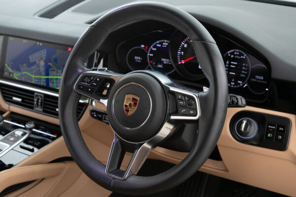 カイエン ティプトロニックS 4WD