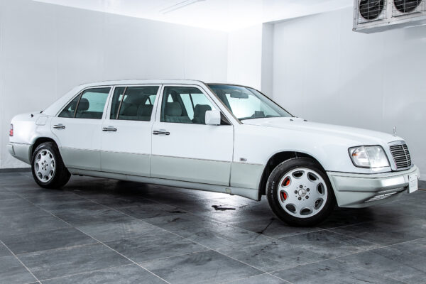 260E ロングホイールベース 6D リムジン