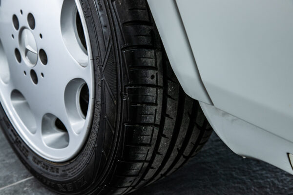 260E ロングホイールベース 6D リムジン