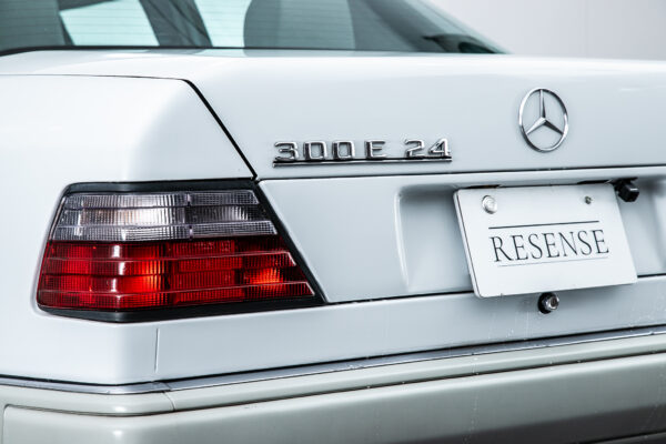 260E ロングホイールベース 6D リムジン