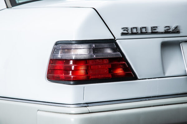 260E ロングホイールベース 6D リムジン