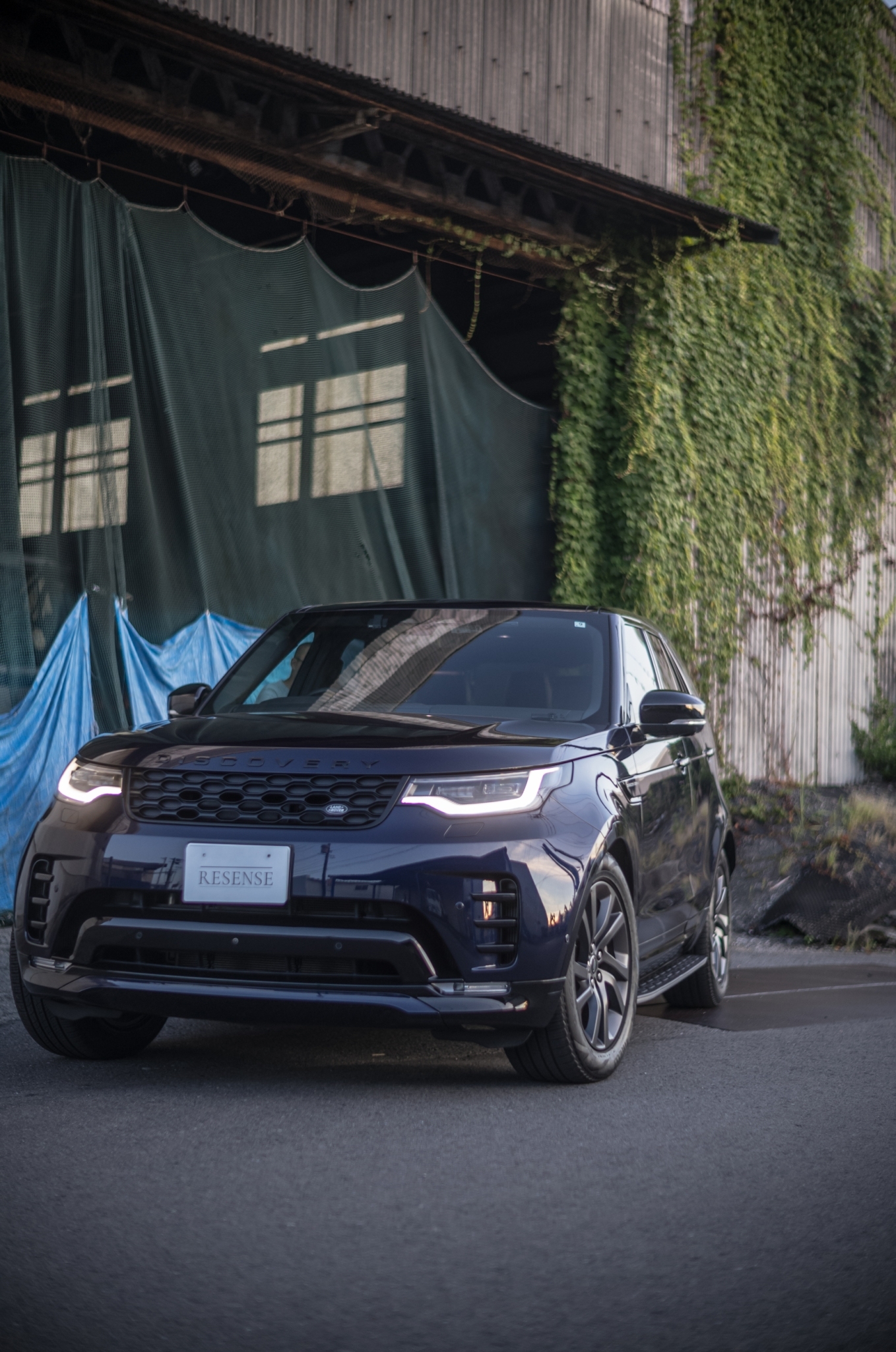 ランドローバー・ディスカバリーRダイナミックHSE D300（4WD/8AT）名門の中にいる、ある種の異端児に関して