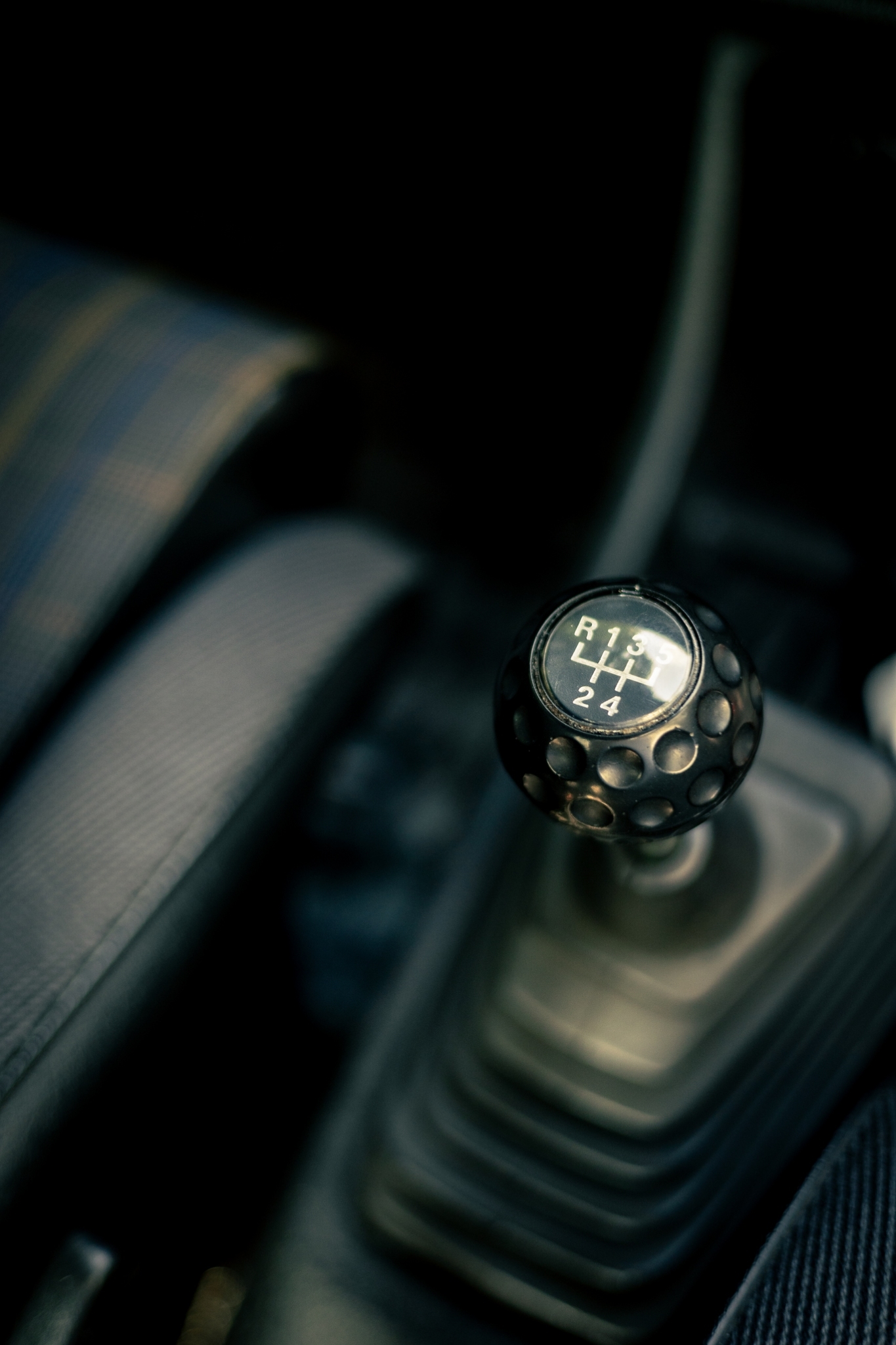 フォルクスワーゲン・ゴルフGTI 16V（FF/5MT）憧れに再会する覚悟はあるか