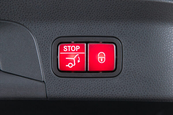 GLC 220d クーペ 4マチック AMGライン