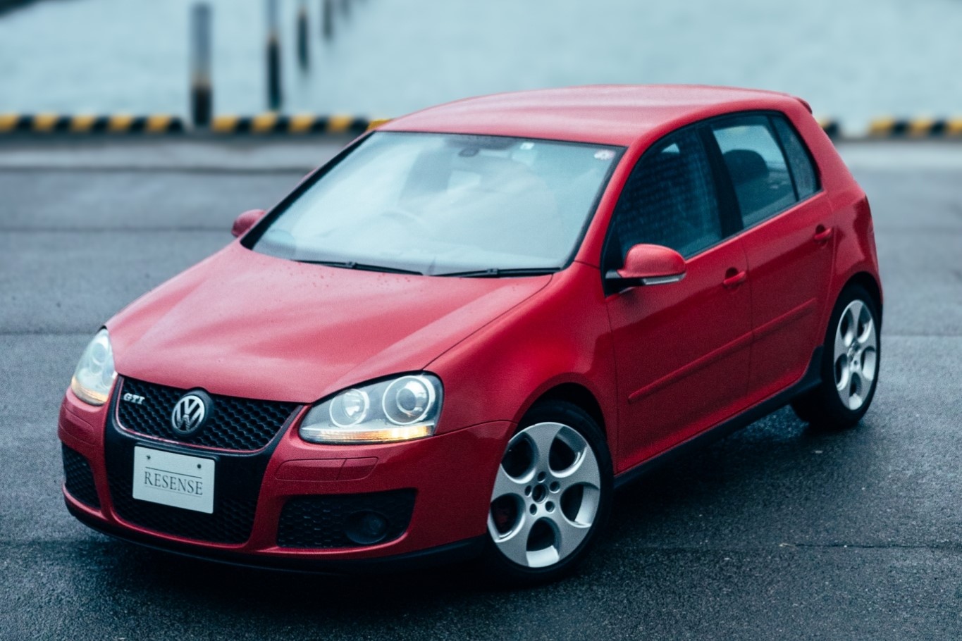 フォルクスワーゲン・ゴルフGTI(FF/6MT)【試乗記】1つの要素で斯くも フォルクスワーゲン・ゴルフGTI(FF/6MT)【試乗記】1つの要素で斯くも