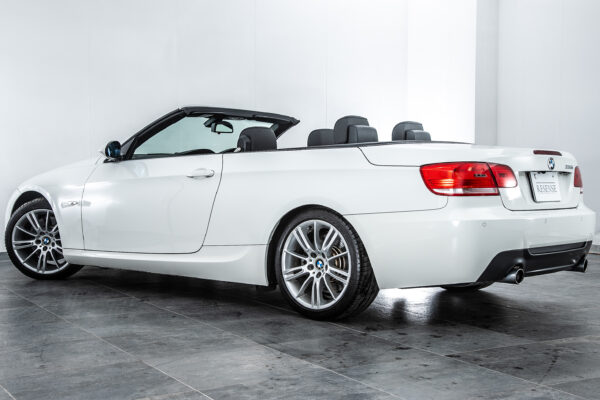335i カブリオレ Mスポーツパッケージ