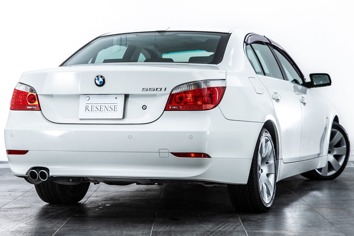 550i