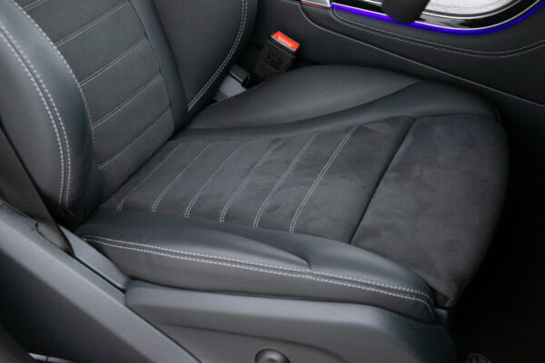 GLC 220d クーペ 4マチック AMGライン