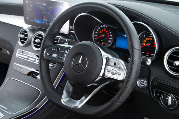 GLC 220d クーペ 4マチック AMGライン