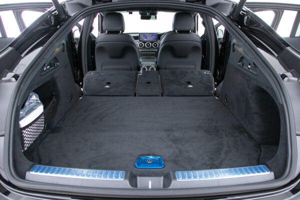 GLC 220d クーペ 4マチック AMGライン