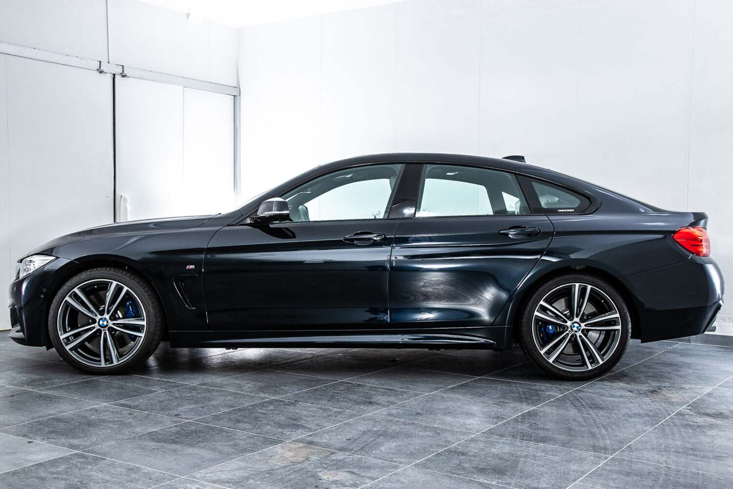 435i グランクーペ Mスポーツ