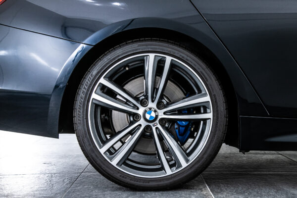 435i グランクーペ Mスポーツ