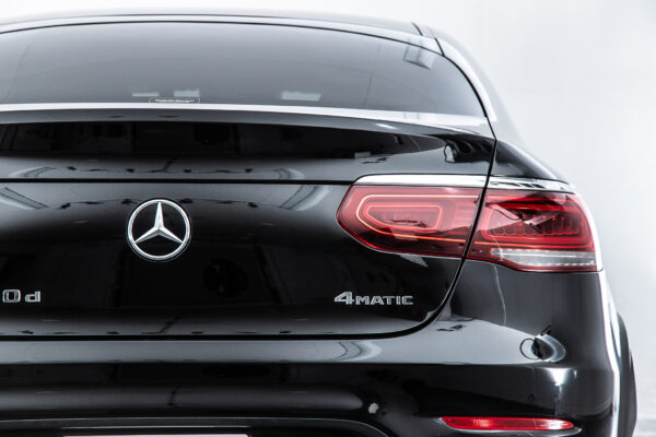 GLC 220d クーペ 4マチック AMGライン