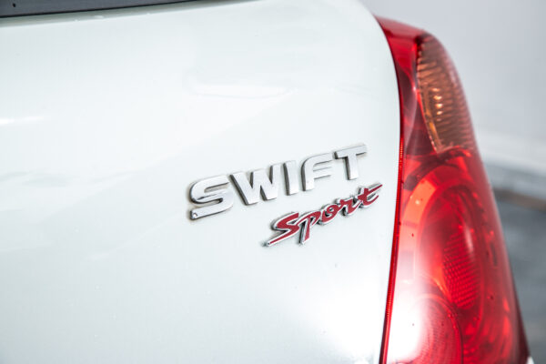 スイフト 1.6 スポーツ