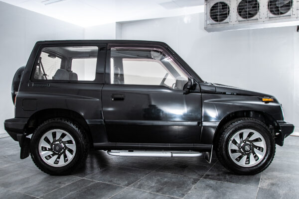 エスクード 3ドア 1.6 ハードトップ GリミテッドⅢ 4WD
