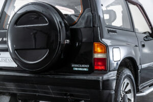 エスクード 3ドア 1.6 ハードトップ GリミテッドⅢ 4WD