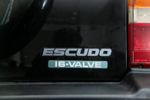 エスクード 3ドア 1.6 ハードトップ GリミテッドⅢ 4WD