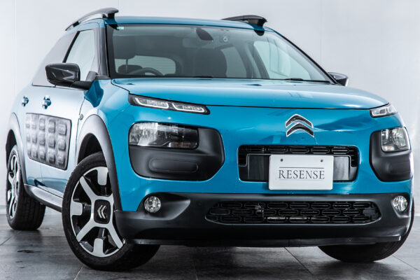 C4 カクタス 1.2 200台限定車