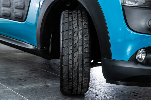 C4 カクタス 1.2 200台限定車