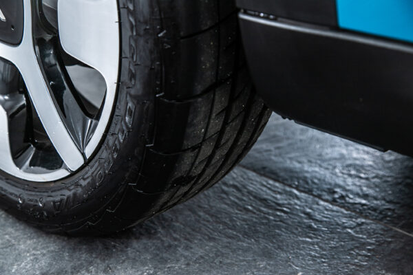 C4 カクタス 1.2 200台限定車