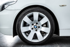 550i