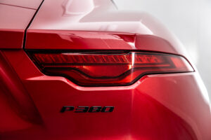 Fタイプ クーペ ヘリテージ V6エディション
