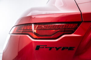Fタイプ クーペ ヘリテージ V6エディション