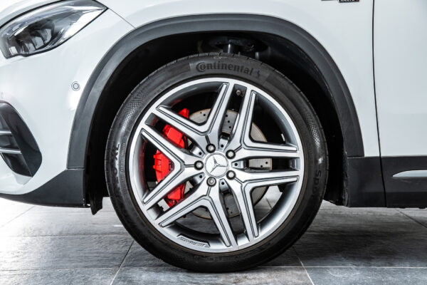 GLA45S 4マチックプラス