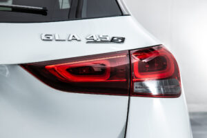 GLA45S 4マチックプラス