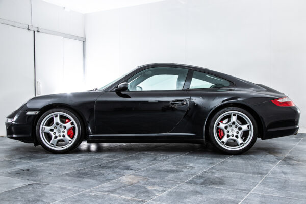 911 カレラ4S ティプトロニックS 4WD