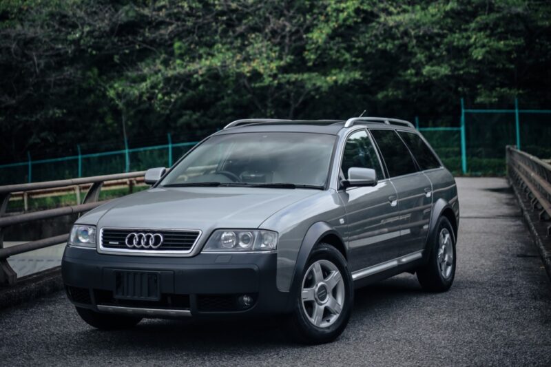 アウディ・オールロードクワトロ 2.7 T（4WD/5AT）高低の妙、正義の車高