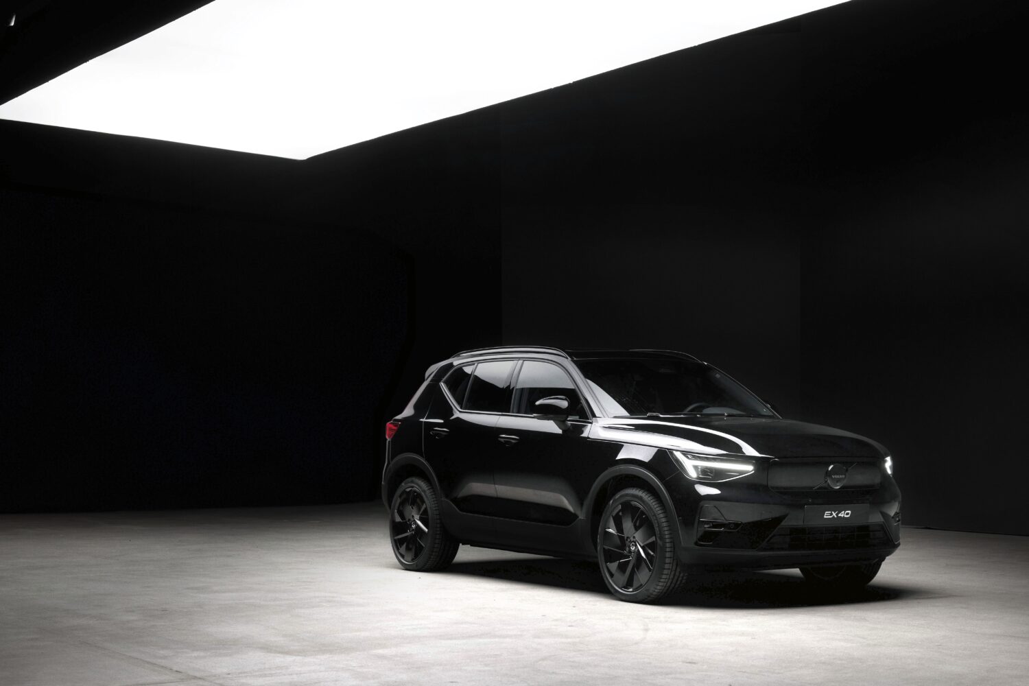 ボルボ XC40リチャージの名称をEX40へ ラインナップ整理でEVと一目瞭然