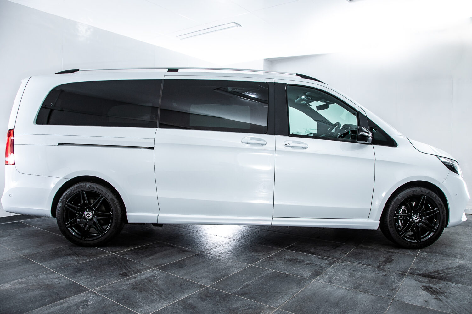 V220d EXCLUSIVE EXLONGブラックSUITE