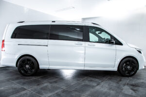V220d EXCLUSIVE EXLONGブラックSUITE