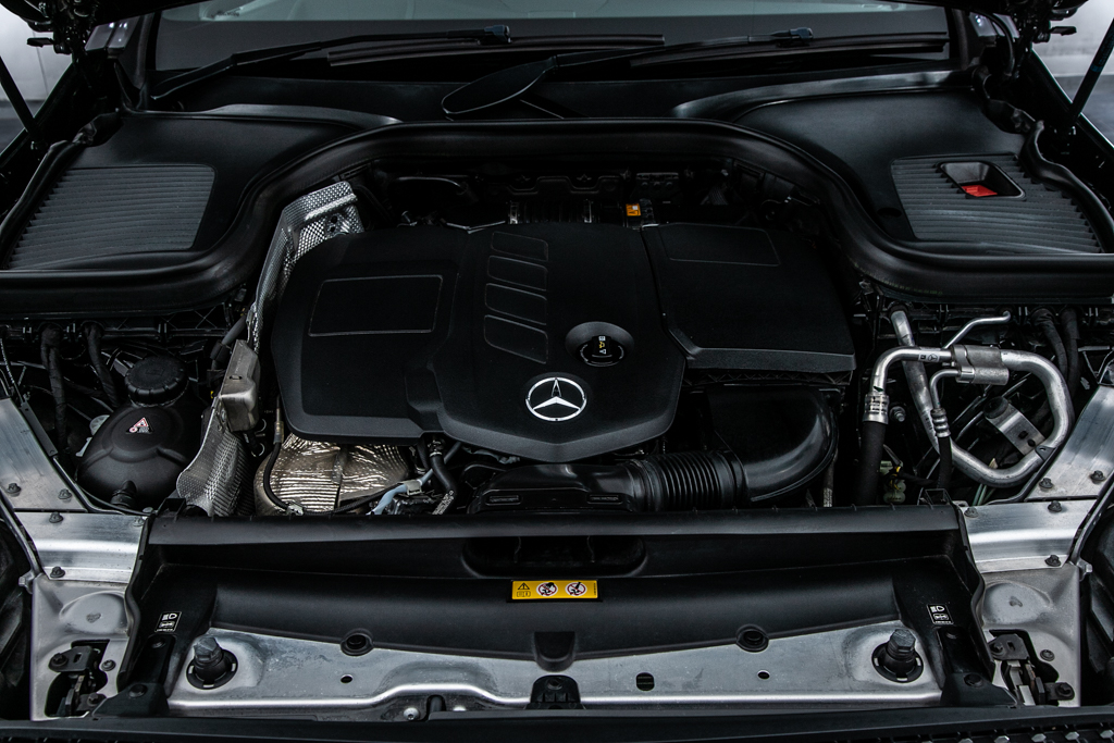 GLC 220d 4マチック クーペ AMGライン