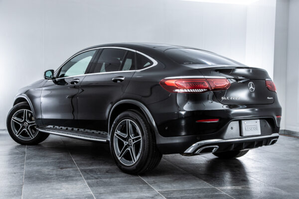 GLC 220d 4マチック クーペ AMGライン